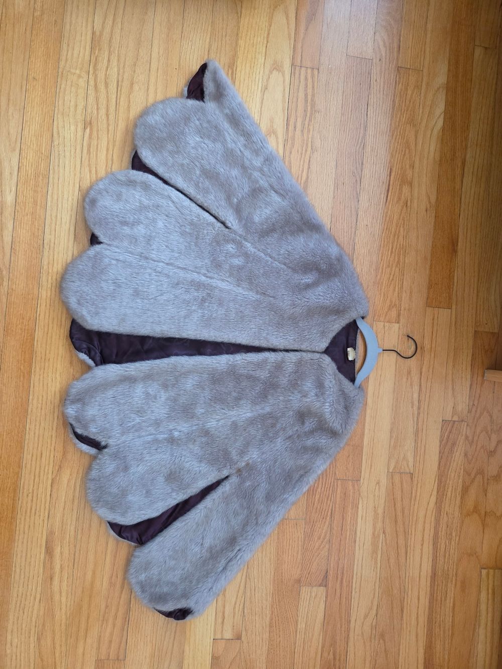 Vintage 40s Faux Fur Capelet Cape Arm slits Formal Cocktail Retro